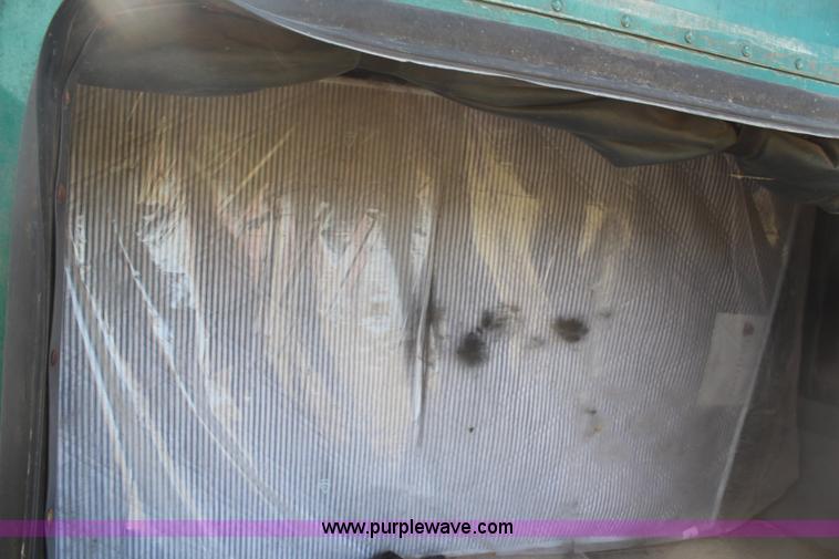 image for item AU9383 Sleeper with bunk and storage