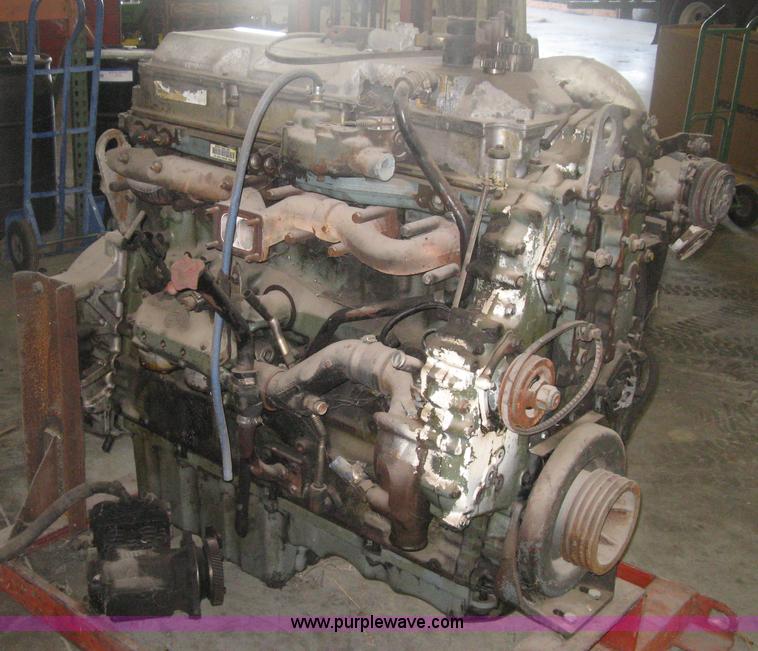 image for item AV9066 1996 Detroit Diesel Series 60 six cylinder diesel engine