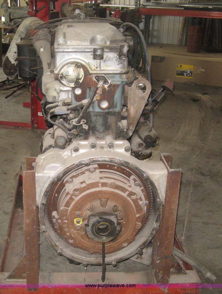 image for item AV9066 1996 Detroit Diesel Series 60 six cylinder diesel engine