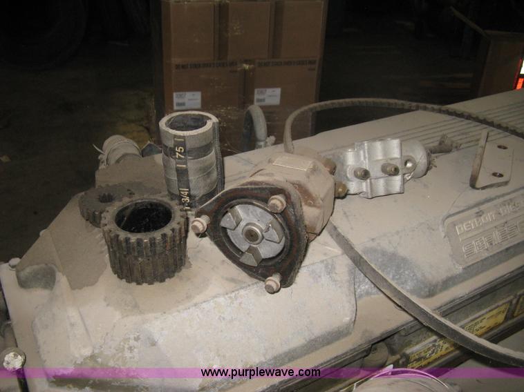 image for item AV9066 1996 Detroit Diesel Series 60 six cylinder diesel engine