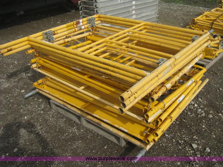 image for item AV9086 A-1 Plank & Scaffolding, Mfg. scaffold