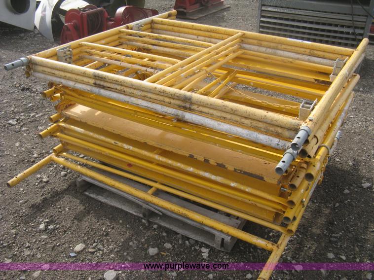 image for item AV9086 A-1 Plank & Scaffolding, Mfg. scaffold