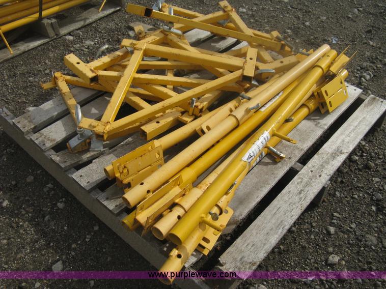 image for item AV9086 A-1 Plank & Scaffolding, Mfg. scaffold