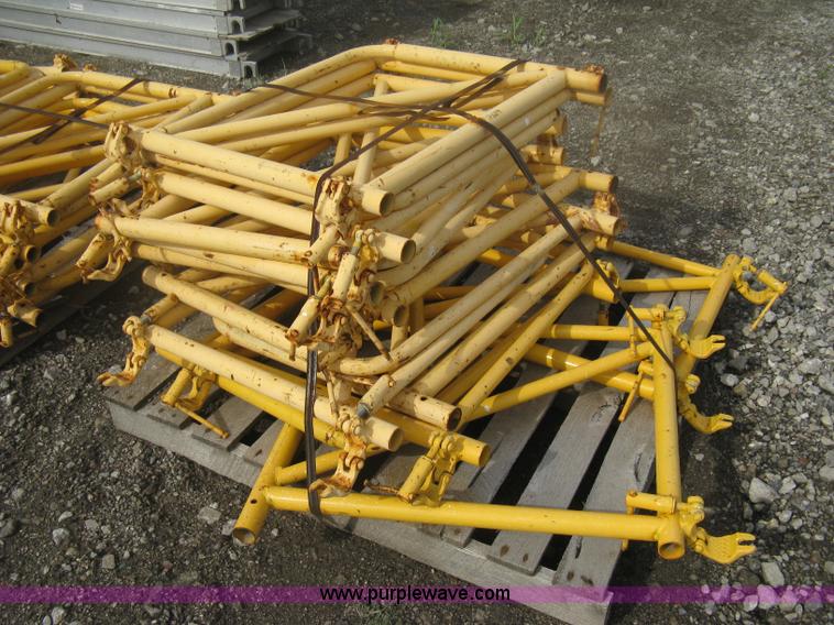 image for item AV9086 A-1 Plank & Scaffolding, Mfg. scaffold