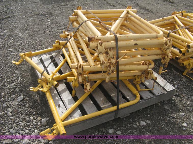 image for item AV9086 A-1 Plank & Scaffolding, Mfg. scaffold