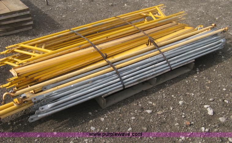 image for item AV9086 A-1 Plank & Scaffolding, Mfg. scaffold