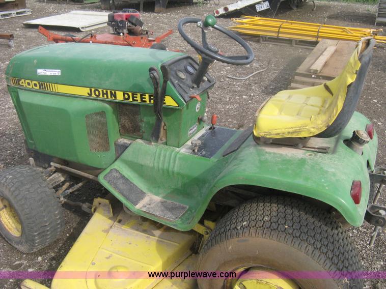 image for item AV9088 John Deere 400 garden tractor