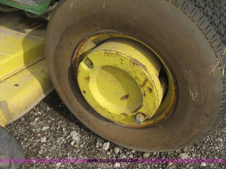 image for item AV9088 John Deere 400 garden tractor