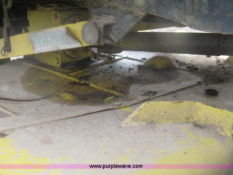 image for item AV9088 John Deere 400 garden tractor