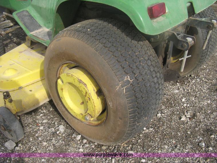 image for item AV9088 John Deere 400 garden tractor