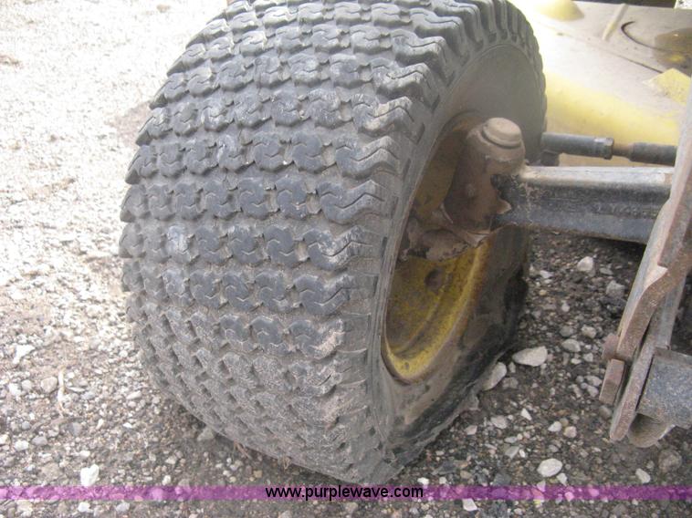 image for item AV9088 John Deere 400 garden tractor