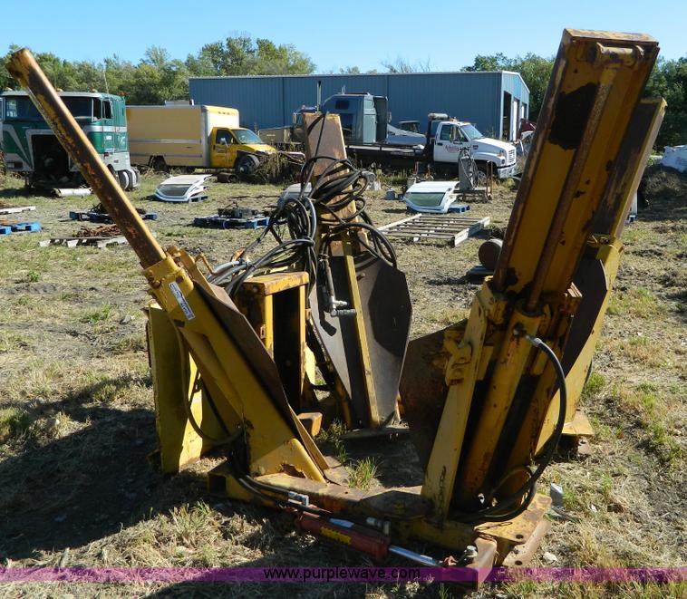 image for item AZ9128 Skid steer tree spade