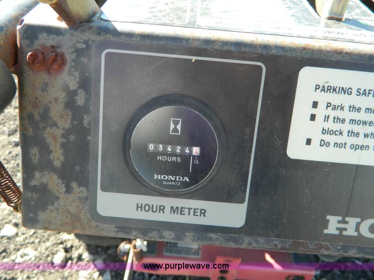 image for item AZ9151 Honda HRS7013KZX lawn mower