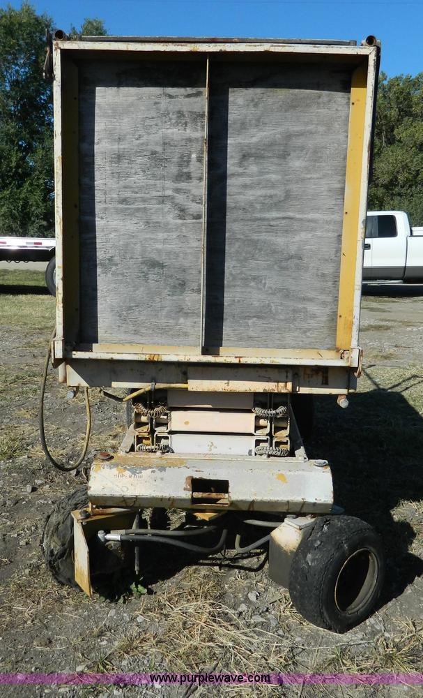 image for item AZ9154 Mec 220 scissor lift