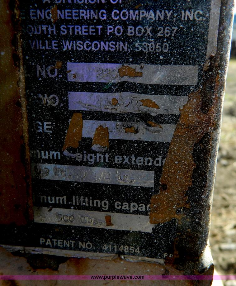 image for item AZ9154 Mec 220 scissor lift