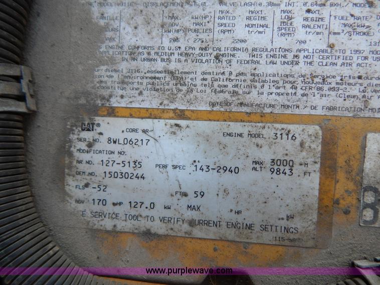 image for item B5876 1998 GMC T7500 flatbed truck