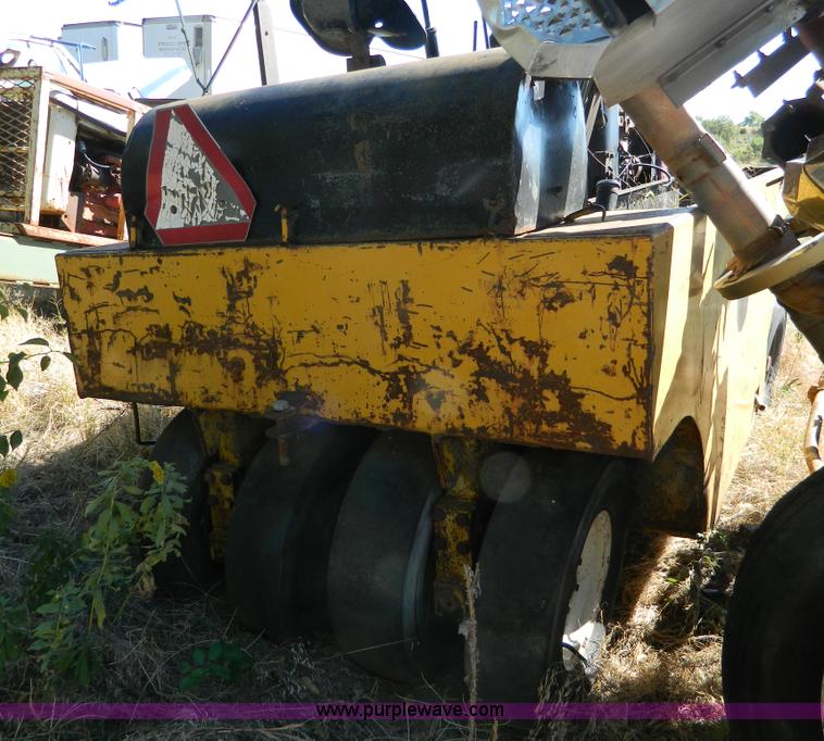 image for item D6043 Bros SP-54 rubber wheel loader