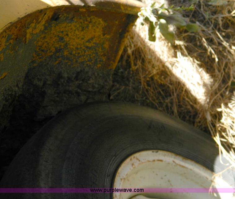 image for item D6043 Bros SP-54 rubber wheel loader