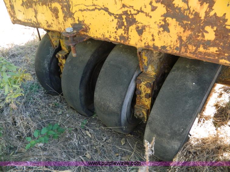 image for item D6043 Bros SP-54 rubber wheel loader