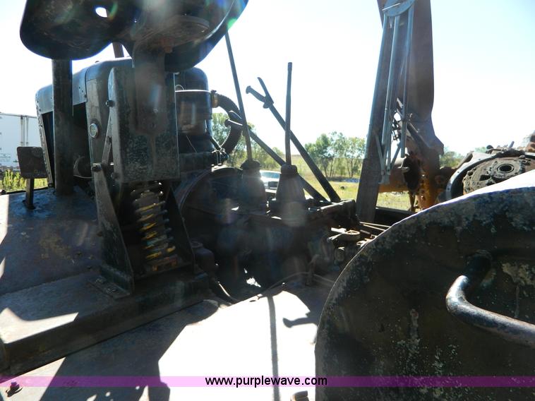 image for item D6043 Bros SP-54 rubber wheel loader