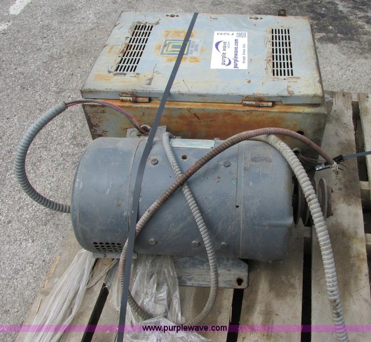 image for item F5243 Onan D6 generator and control box