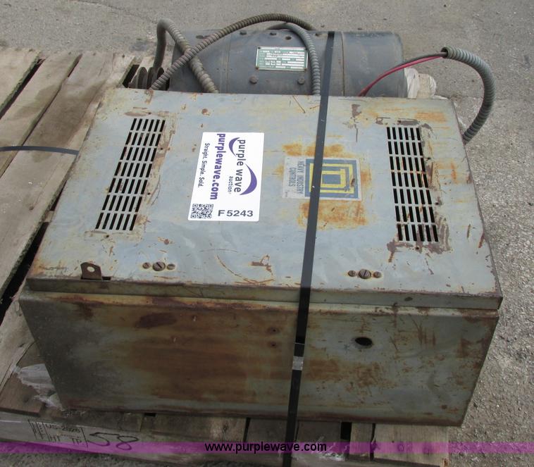 image for item F5243 Onan D6 generator and control box