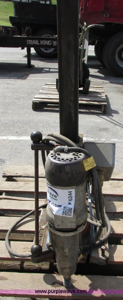 image for item F5244 Black & Decker core drill