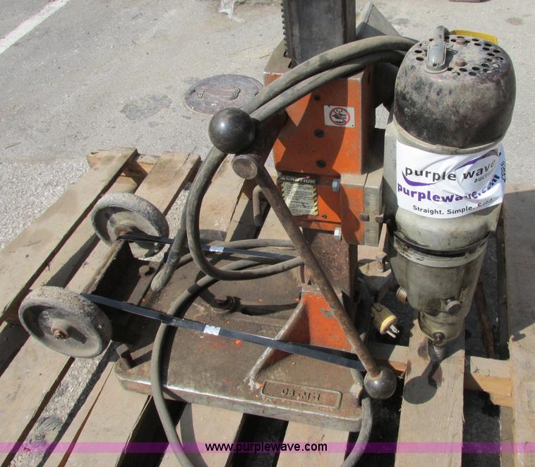 image for item F5244 Black & Decker core drill