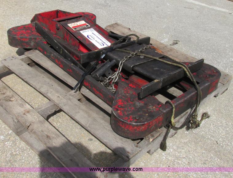 image for item F5246 Blackhawk T-14 transmission jack