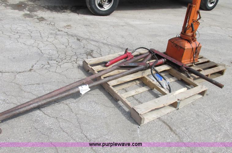 image for item F5247 (2) cranes