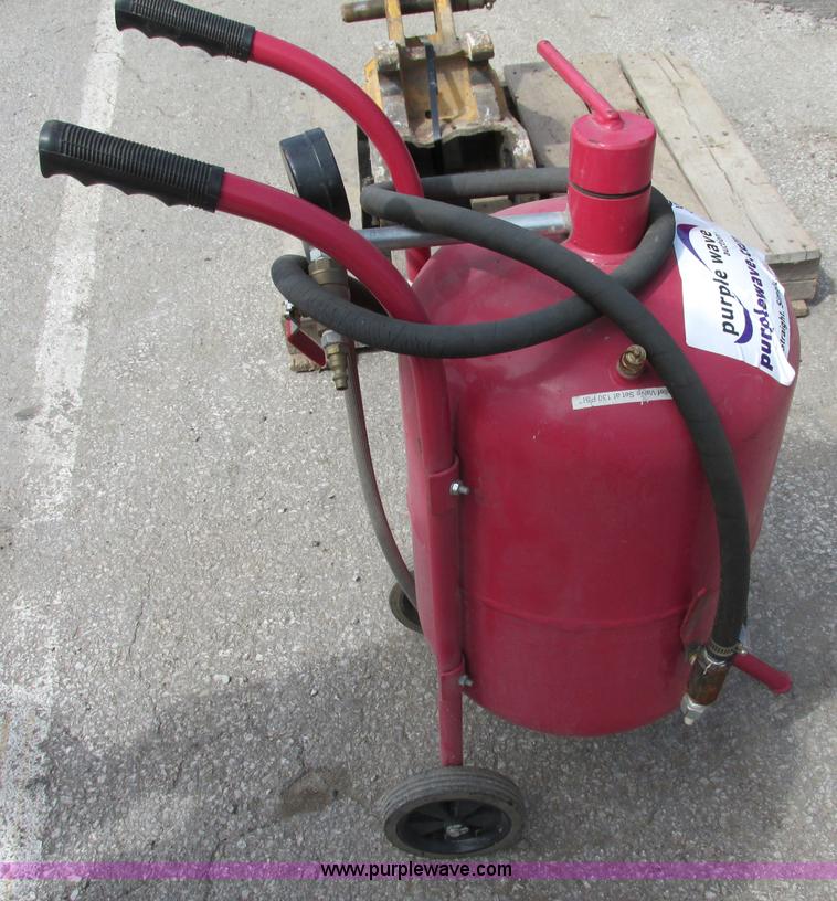 image for item F5250 Sand blaster