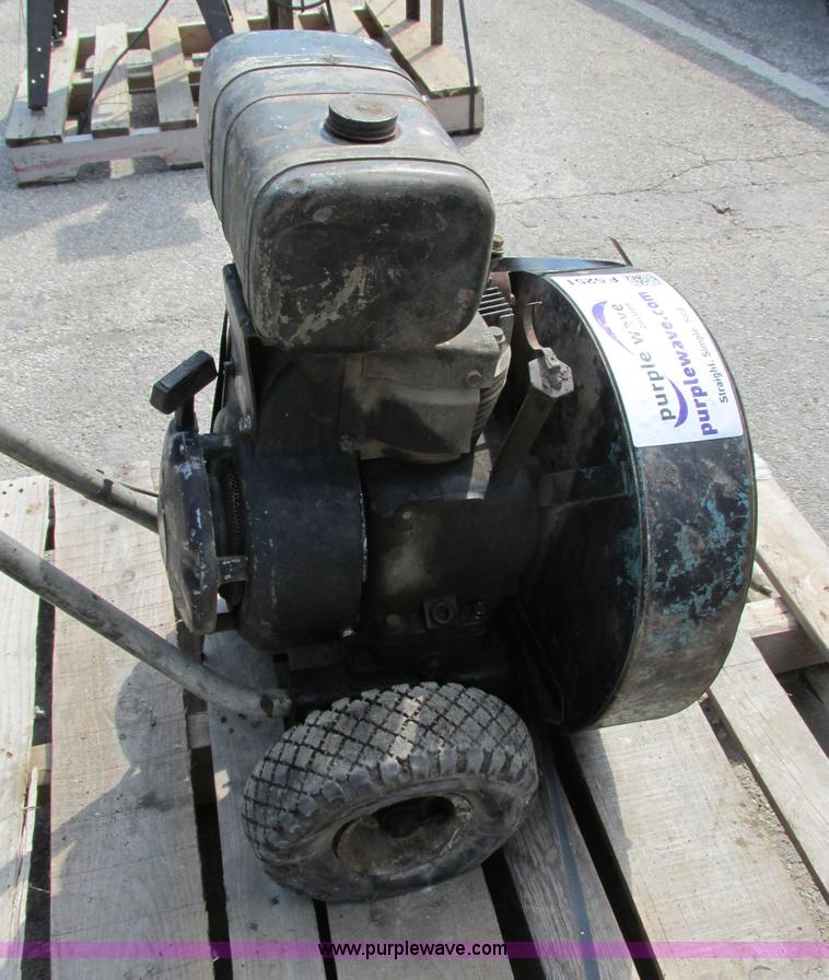 image for item F5251 Walk-behind blower/sweeper