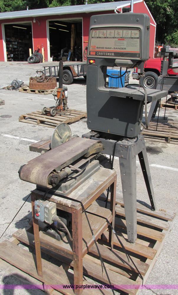 image for item F5252 Assorted tools