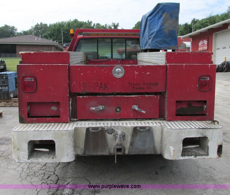 image for item F5258 1993 Chevrolet Cheyenne 2500 service truck