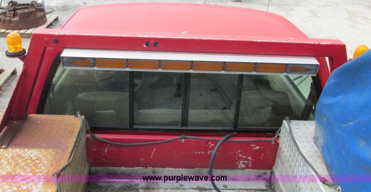 image for item F5258 1993 Chevrolet Cheyenne 2500 service truck