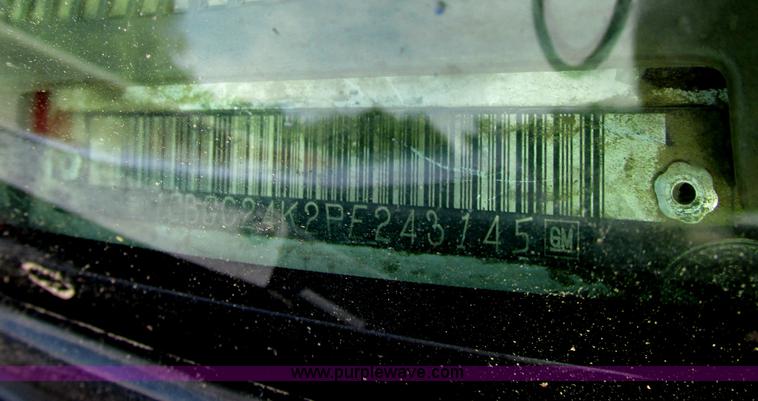 image for item F5258 1993 Chevrolet Cheyenne 2500 service truck