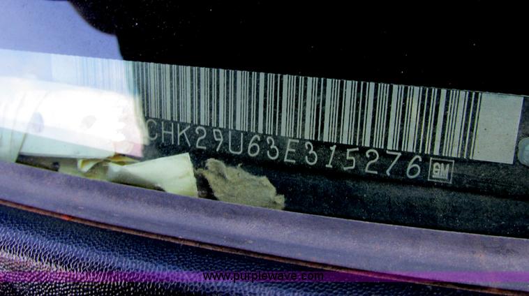 image for item F5282 2003 Chevrolet Silverado 2500HD LS Z71 Ext. Cab pickup truck