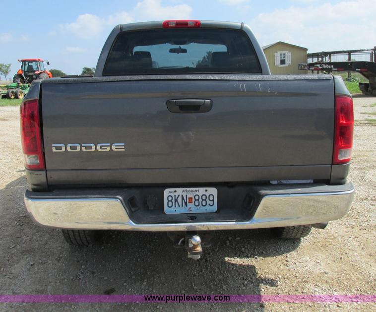image for item F5284 2006 Dodge Ram 1500 Quad Cab pickup truck