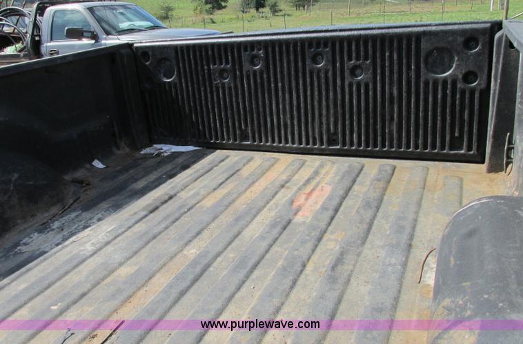 image for item F5284 2006 Dodge Ram 1500 Quad Cab pickup truck