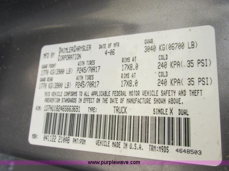 image for item F5284 2006 Dodge Ram 1500 Quad Cab pickup truck