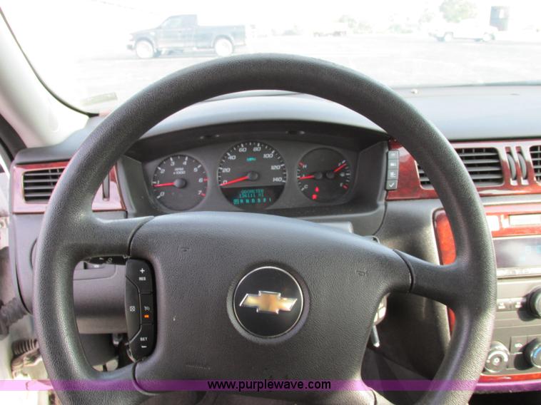 image for item F5301 2007 Chevrolet Impala LS