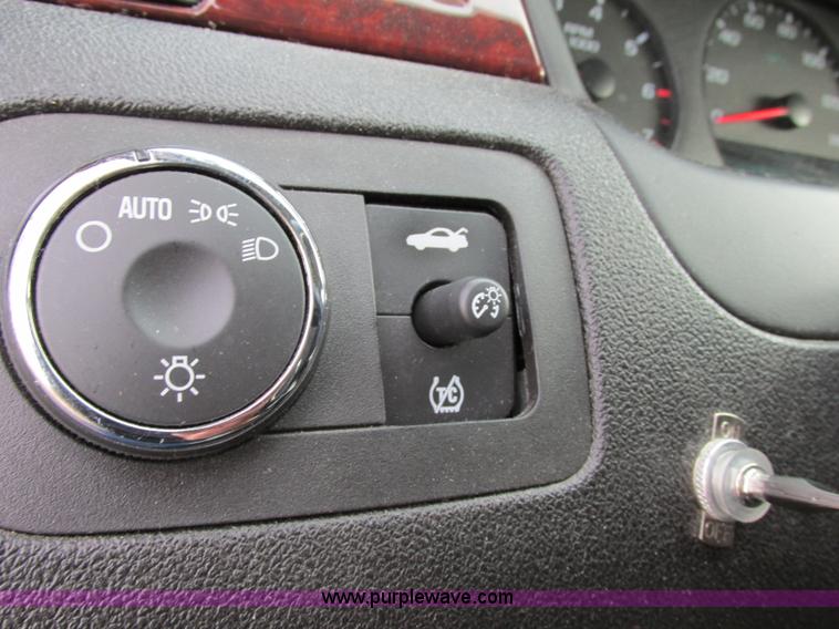 image for item F5301 2007 Chevrolet Impala LS