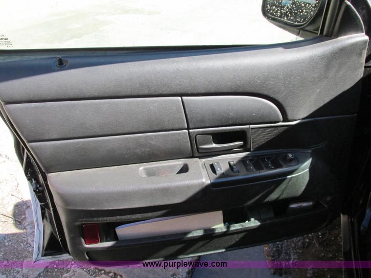 image for item F5309 2010 Ford Crown Victoria Police Interceptor