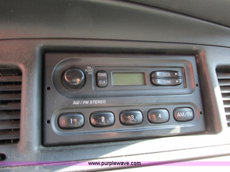 image for item F5309 2010 Ford Crown Victoria Police Interceptor