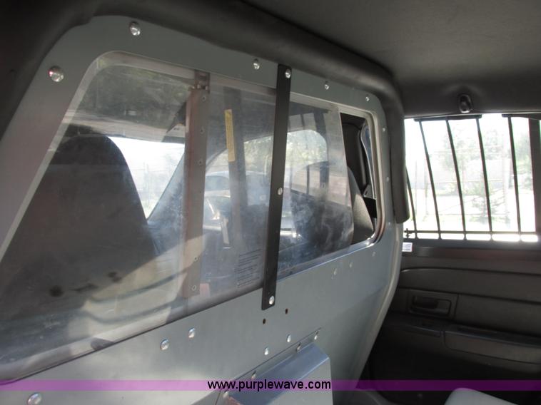 image for item F5309 2010 Ford Crown Victoria Police Interceptor