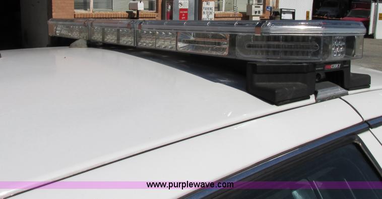 image for item F5309 2010 Ford Crown Victoria Police Interceptor