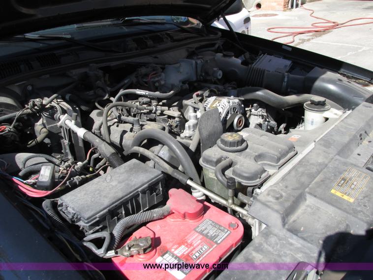 image for item F5309 2010 Ford Crown Victoria Police Interceptor