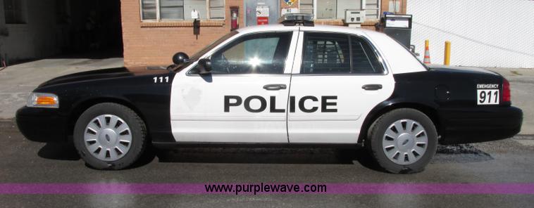image for item F5310 2010 Ford Crown Victoria Police Interceptor
