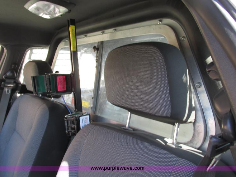 image for item F5310 2010 Ford Crown Victoria Police Interceptor