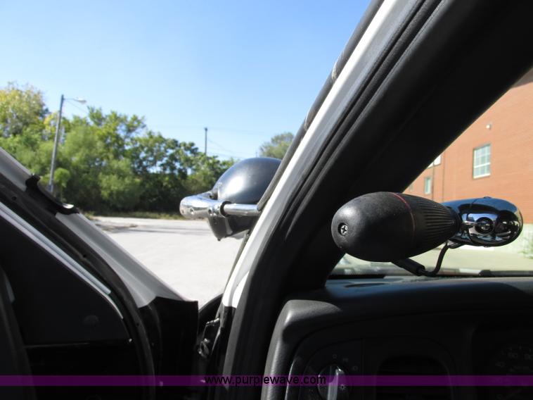 image for item F5310 2010 Ford Crown Victoria Police Interceptor